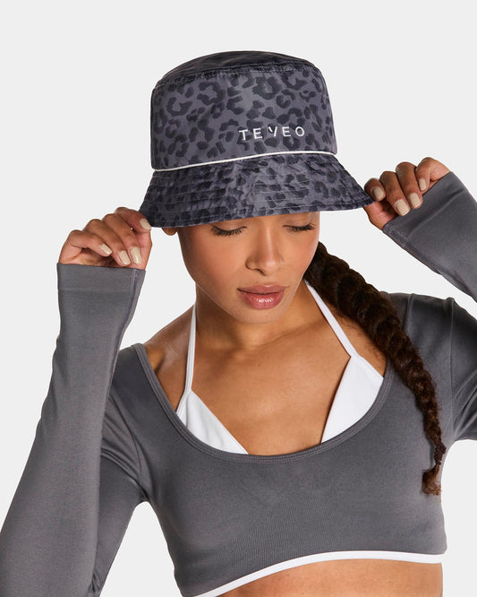Contrastline Bucket Hat ‘Graphite Leopard’