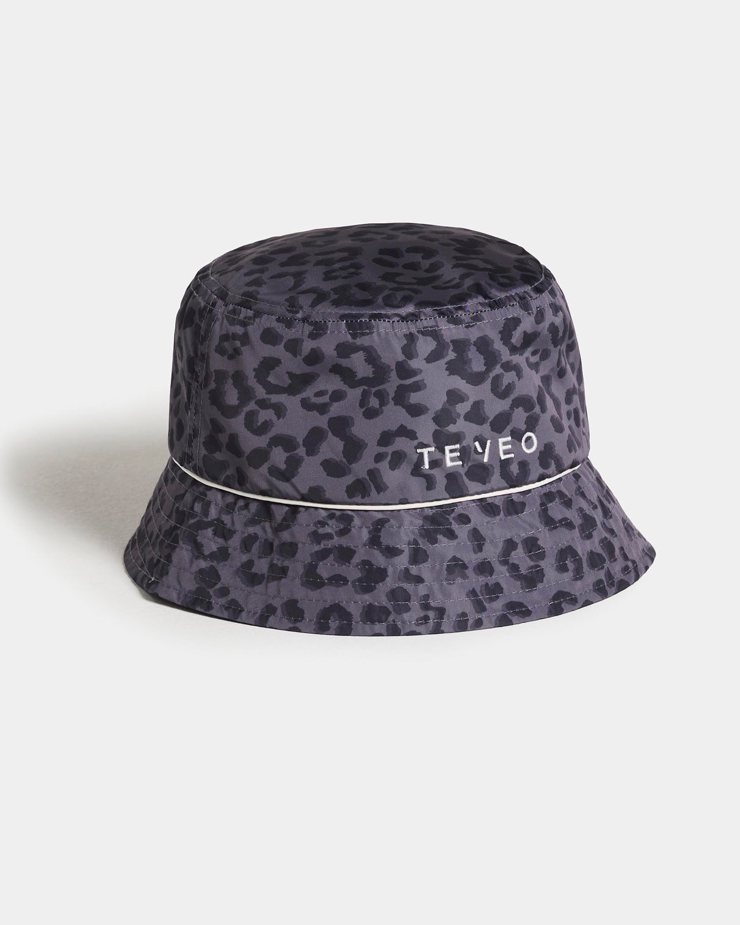 Contrastline Bucket Hat ‘Graphite Leopard’