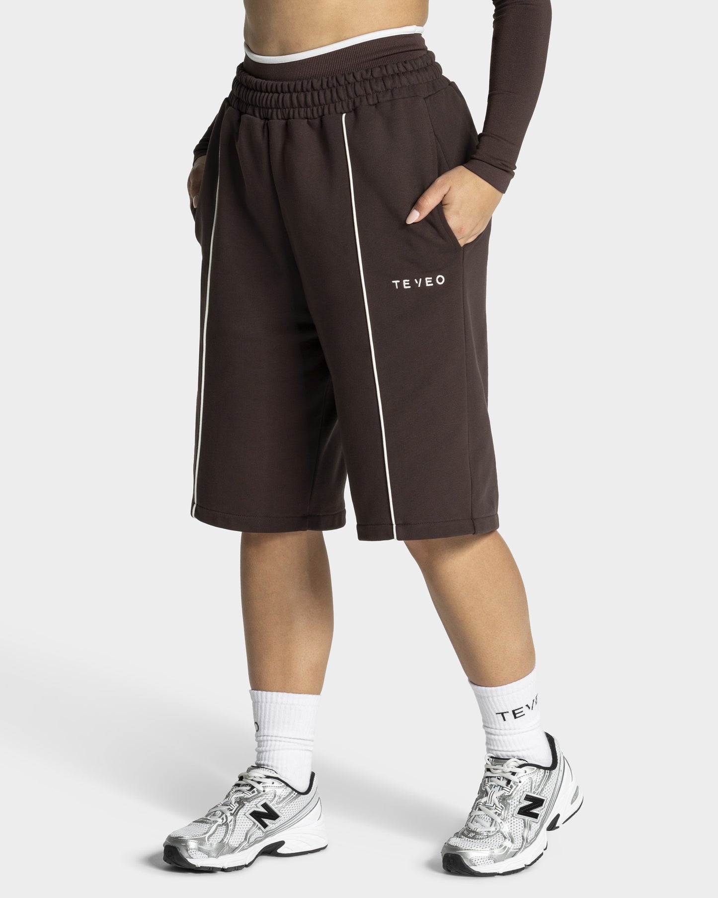 Jorts oversize Contrastline “Espresso"