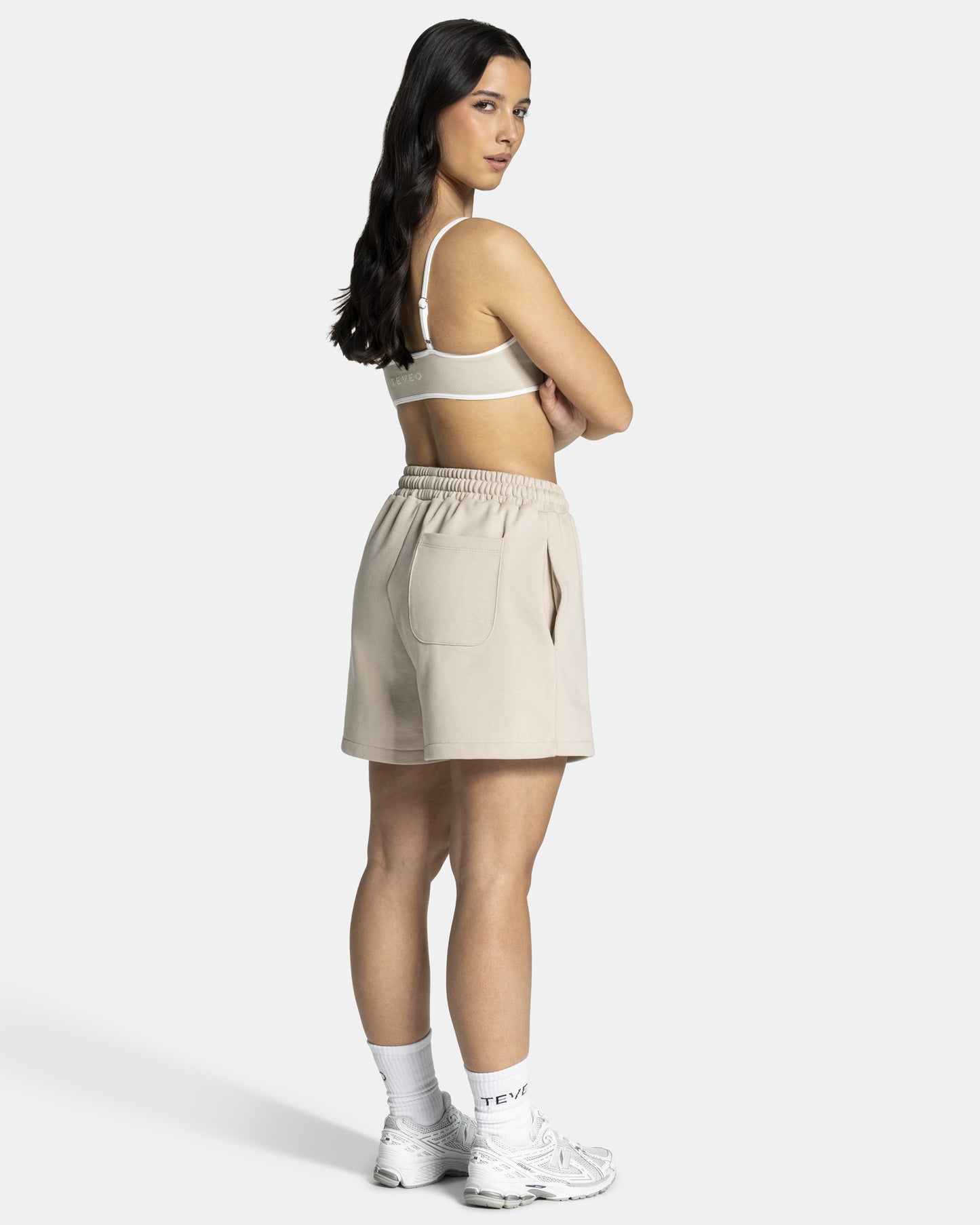 Contrastline Oversized Shorts ‘Cream’