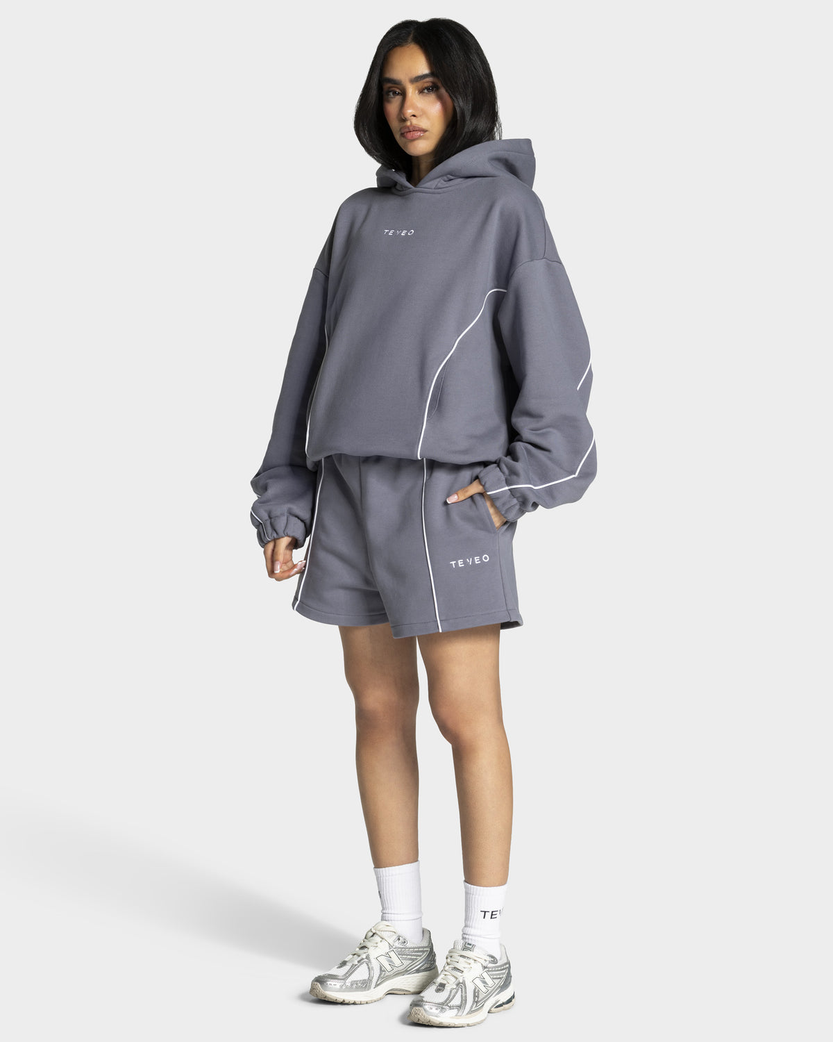 Shorts oversize Contrastline «gris hielo»