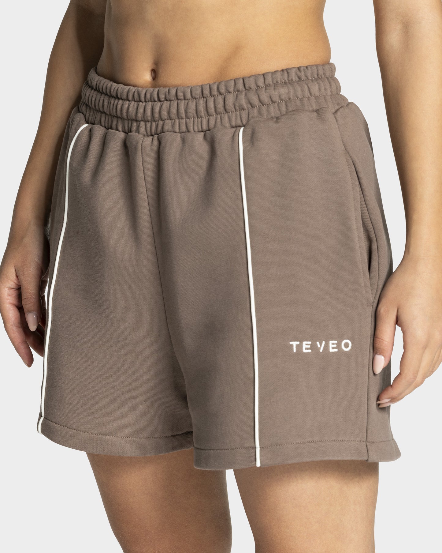 Shorts oversize Contrastline “Mokka"