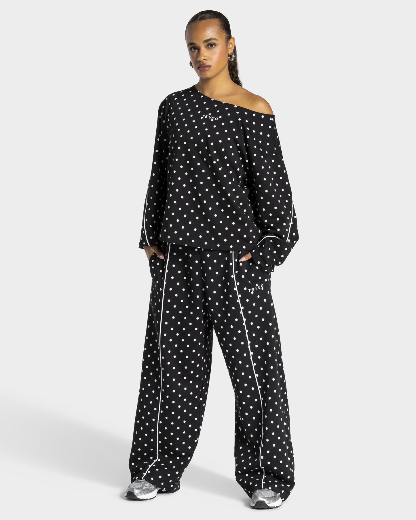 Contrastline Wide Leg Joggers ‘Black Polka Dot’