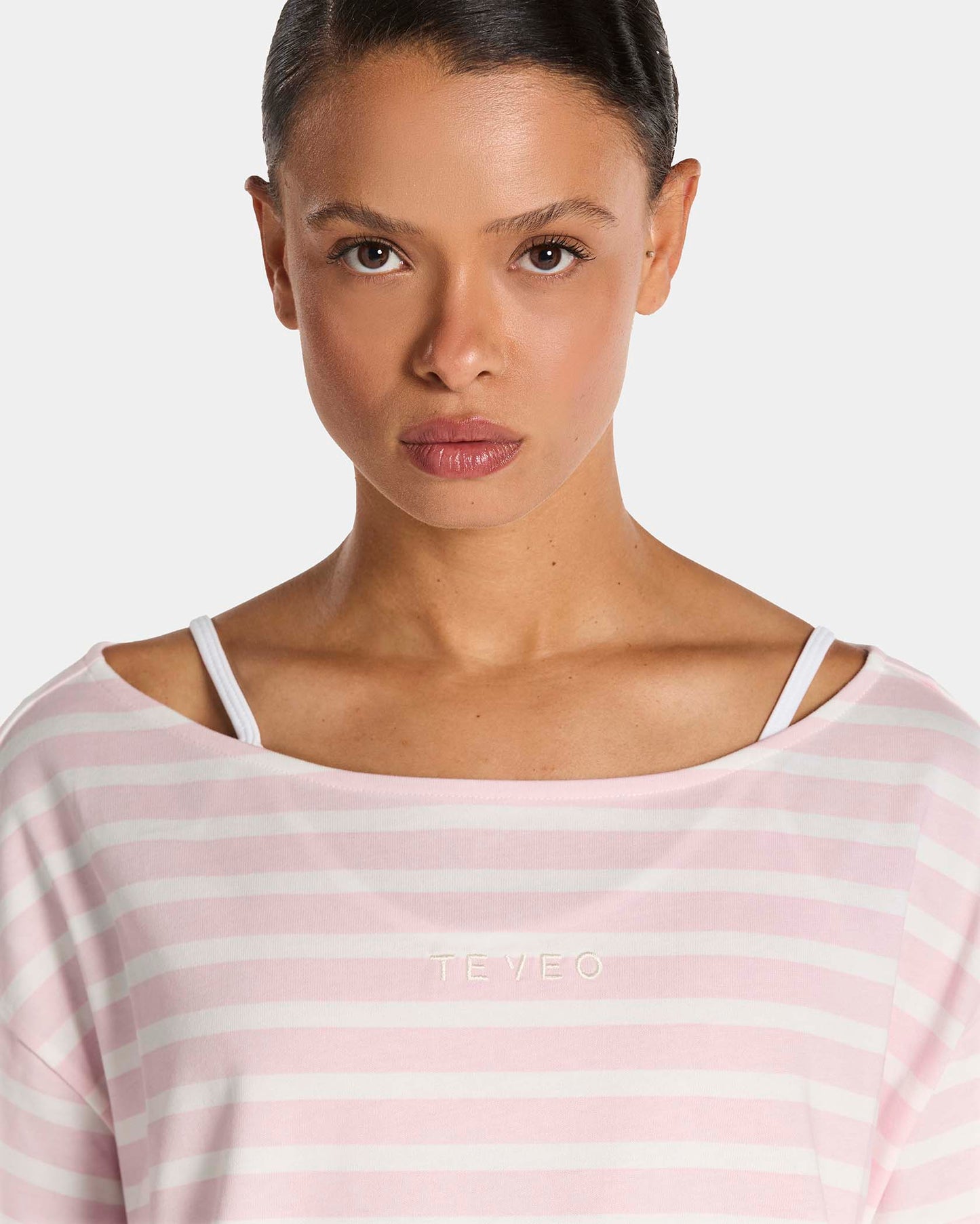 Contrastline Off-Shoulder T-Shirt ‘Blossom Stripe’