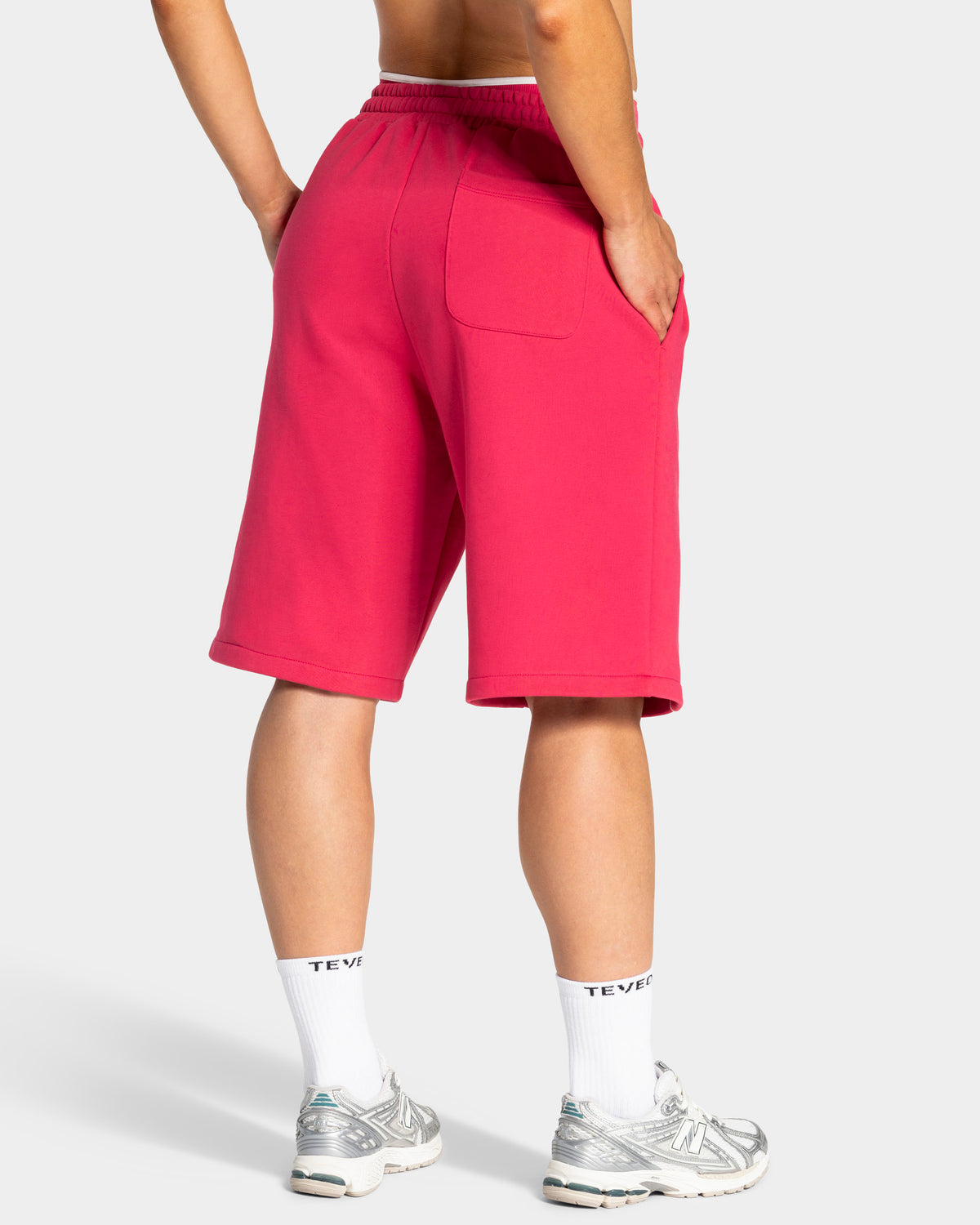 Contrastline Oversized Jorts ‘Berry’