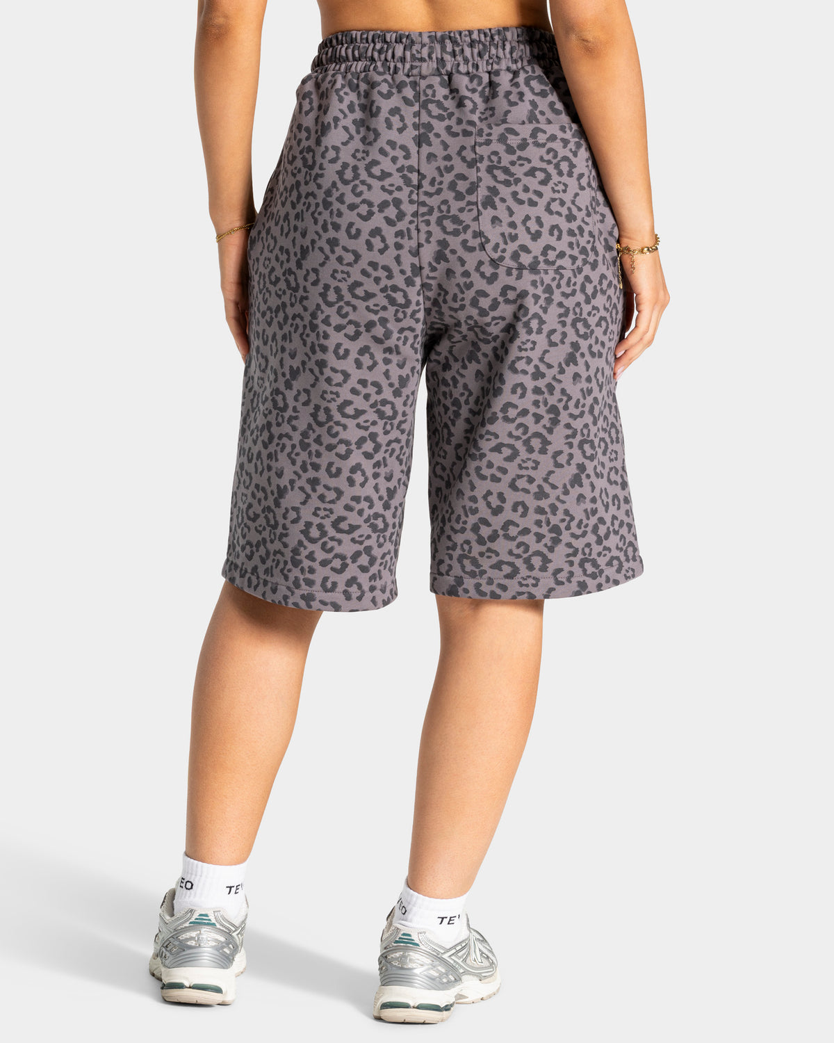 Bermudas oversize Contrastline «leopardo grafito»