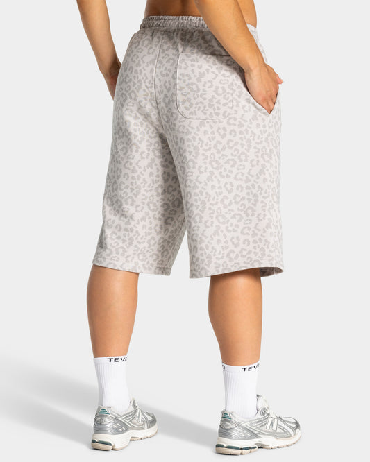 Contrastline Oversized Jorts ‘Light Grey Leopard’