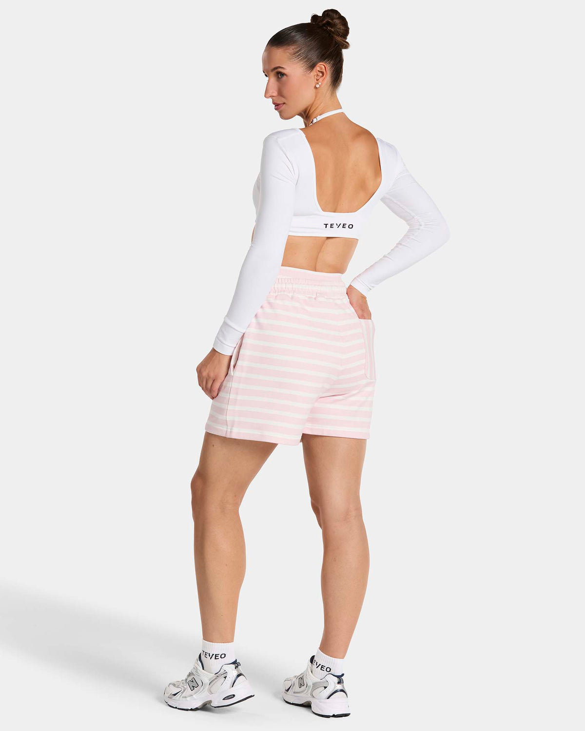 Contrastline Oversized Shorts ‘Blossom Stripe’
