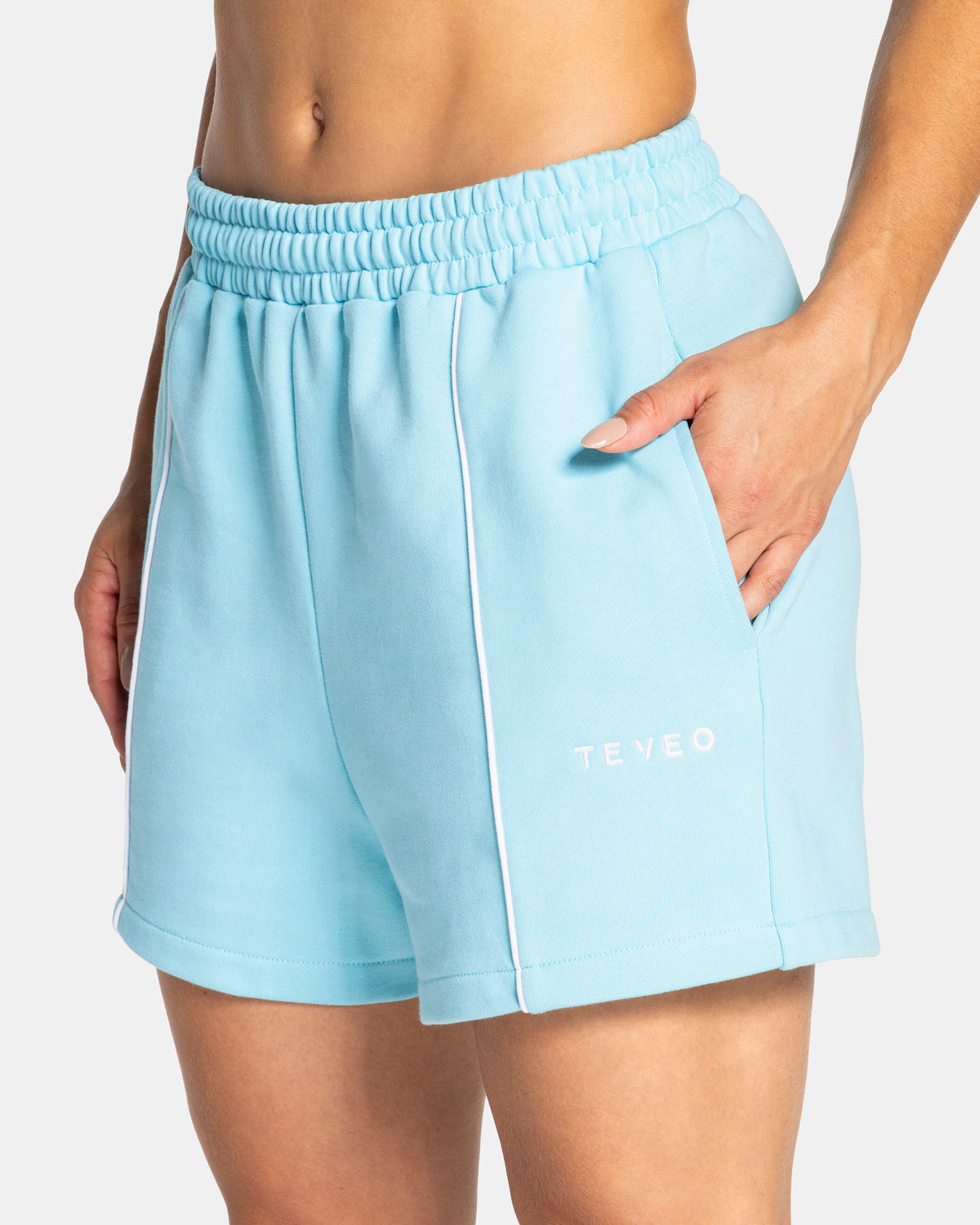 Contrastline Oversized Shorts ‘Arctic Blue’