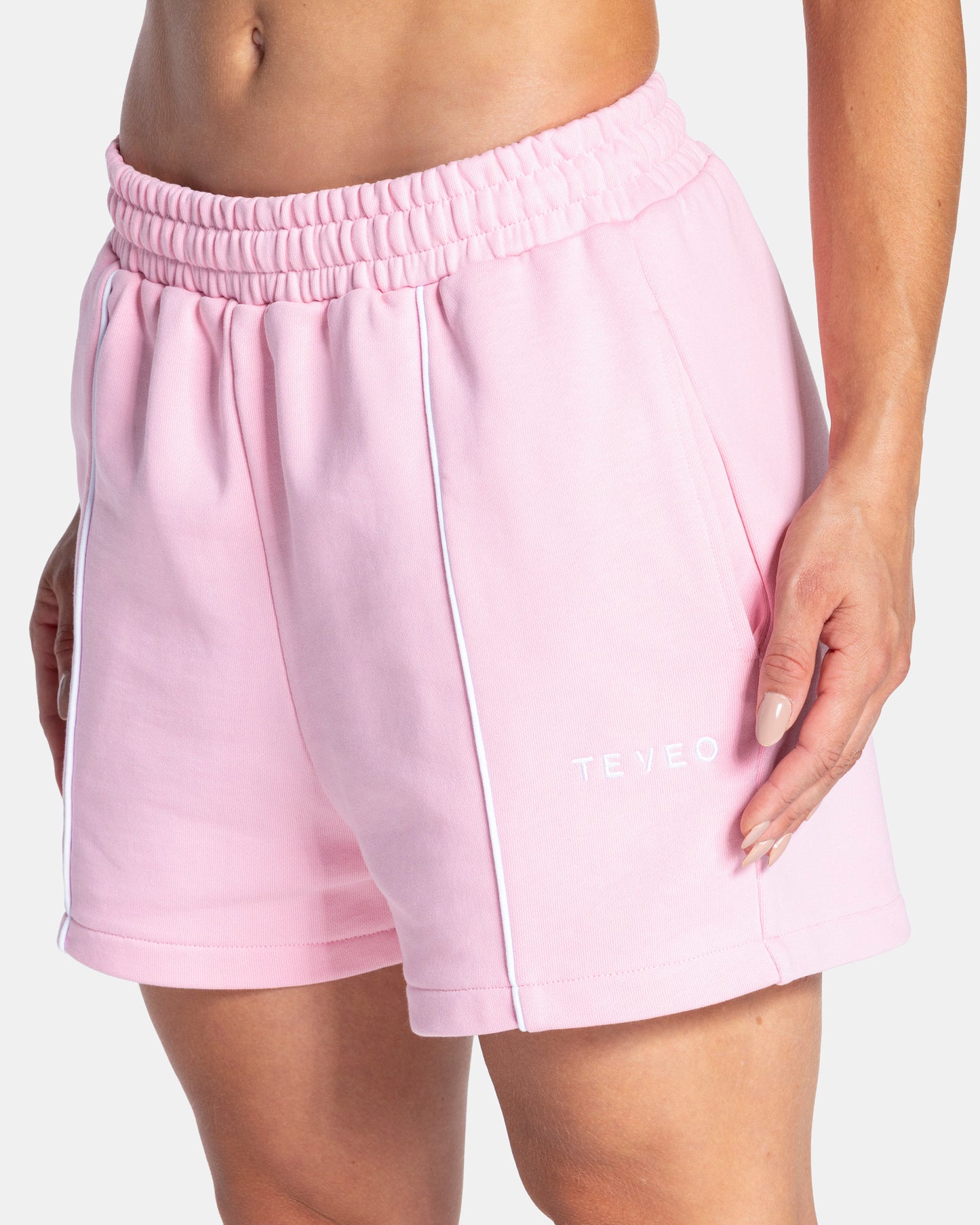 Contrastline Oversized Shorts ‘True Pink’