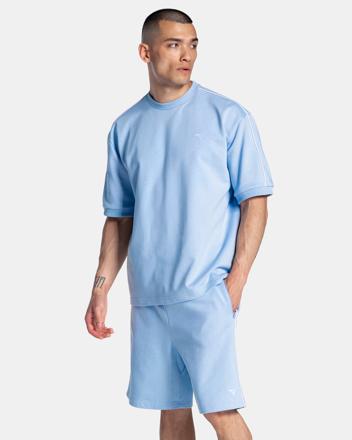 T-shirt oversize Contrastline “Baby Blu"