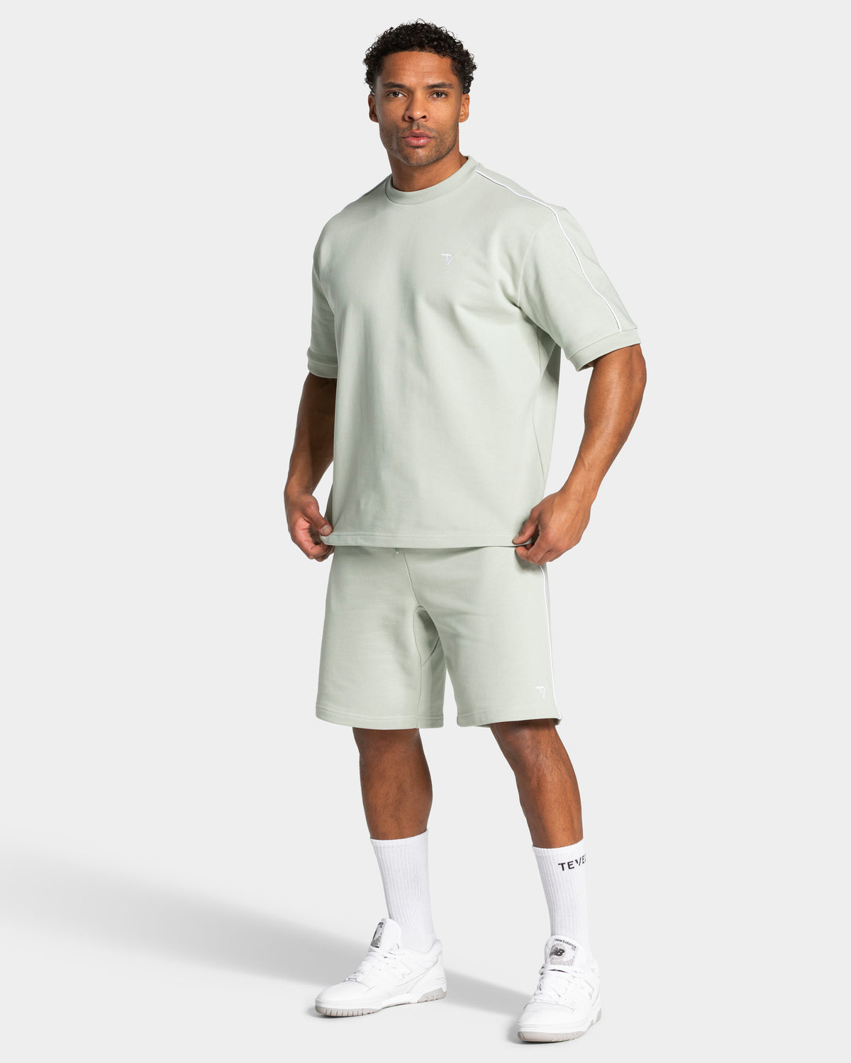 Contrastline Oversized T-Shirt ‘Pistachio’