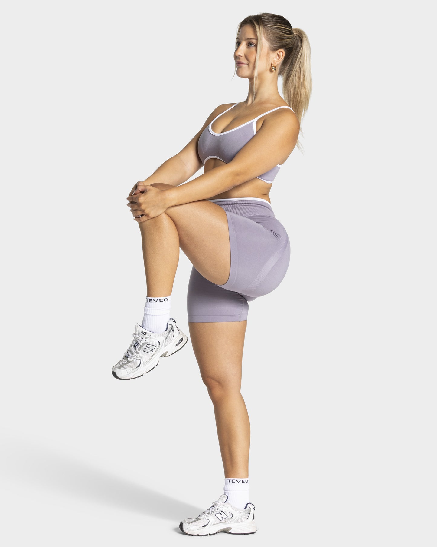 Contrastline Sculpt Scrunch Shorts ‘Lavender’