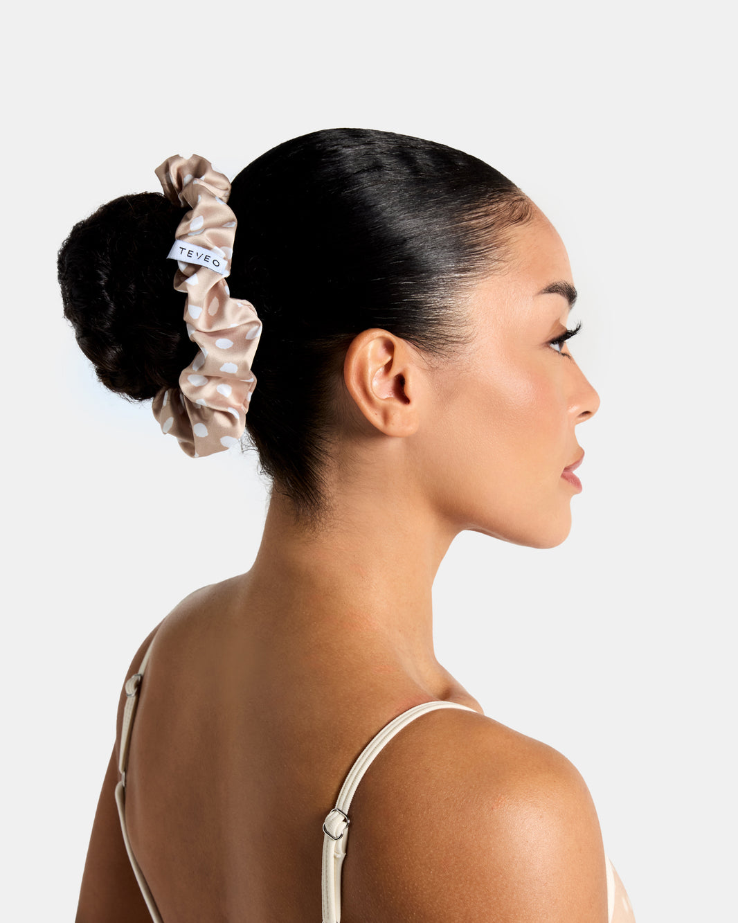 Contrastline Scrunchies (2-Pack) ‘Bambidots Chestnut’