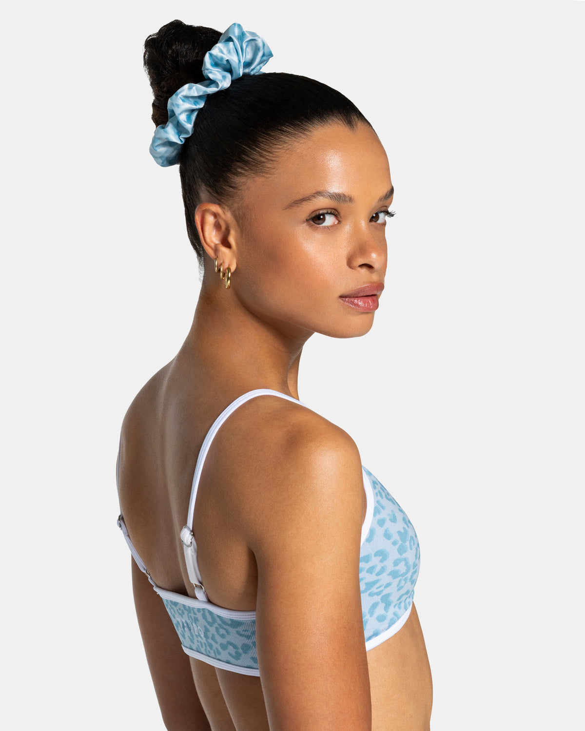 Contrastline Scrunchies (2-Pack) ‘Baby Blue/Leopard’