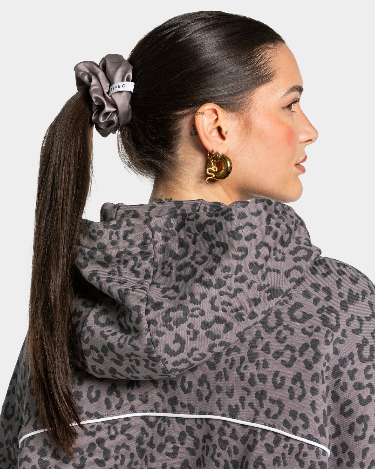 Gumki do włosów Contrastline (2 szt.) „Panterka – grafitowy”