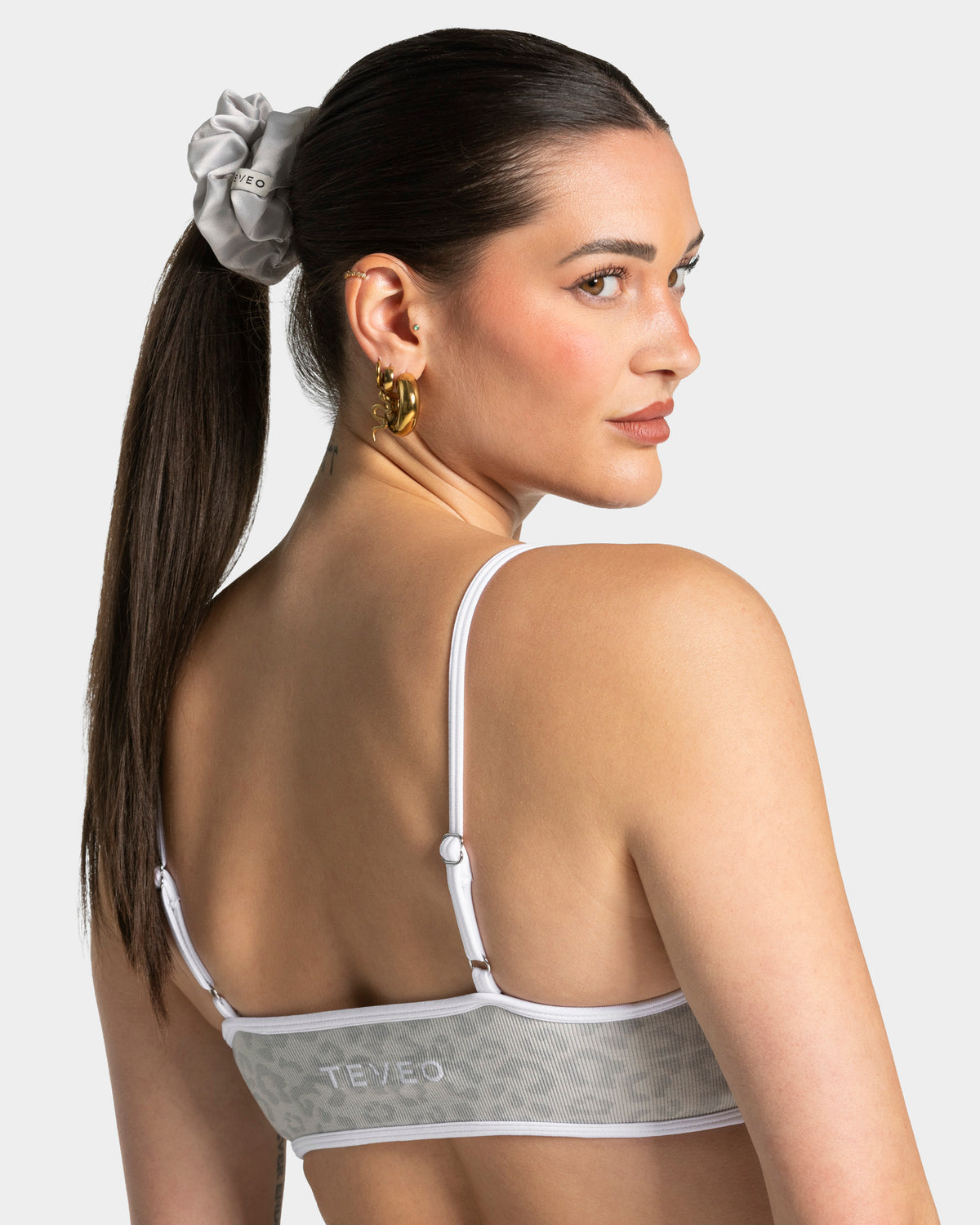 Contrastline Scrunchies (Pack of 2) ‘Light Grey/Leopard Print’