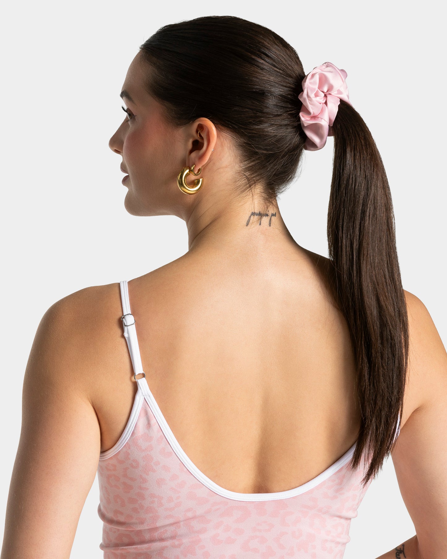 Contrastline Scrunchies (Pack of 2) ‘Light Pink/Leopard’