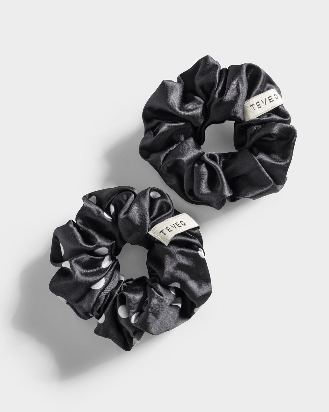 Contrastline Scrunchies (2er-Pack) "Polkadot - Schwarz"