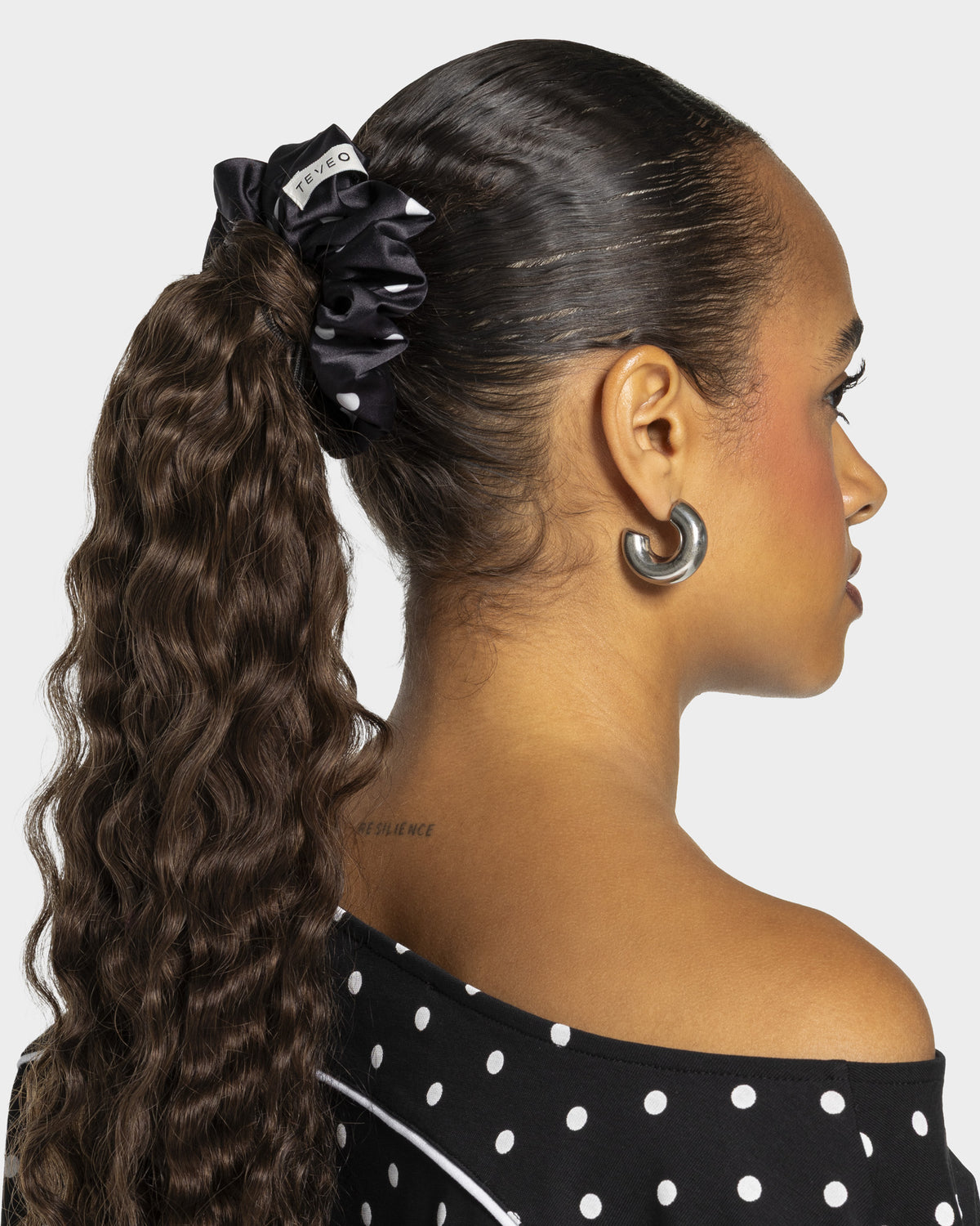 Contrastline Scrunchies (2-Pack) ‘Black - Polka Dot’