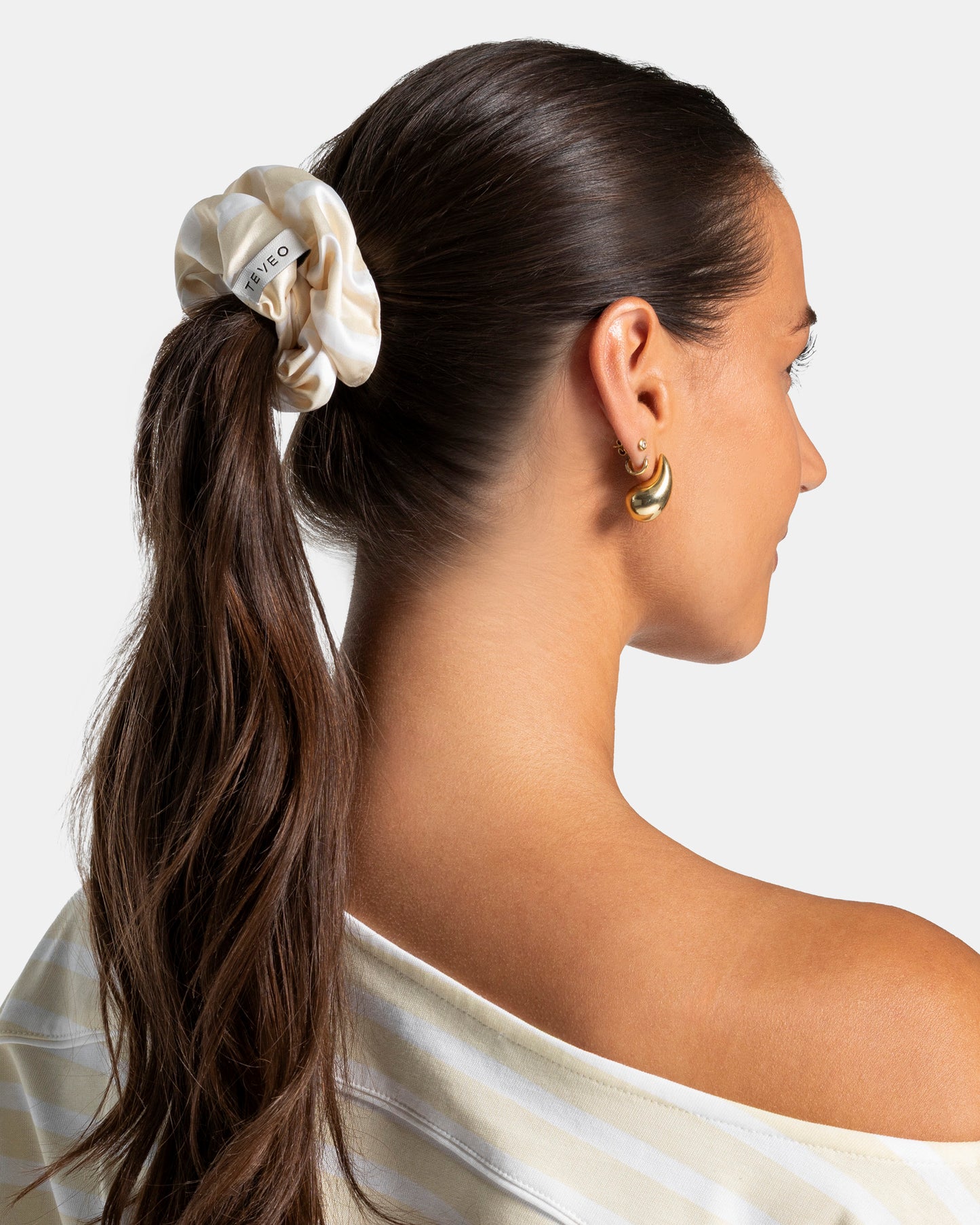 Contrastline Scrunchies (2-Pack) ‘Butter Yellow / Stripe’