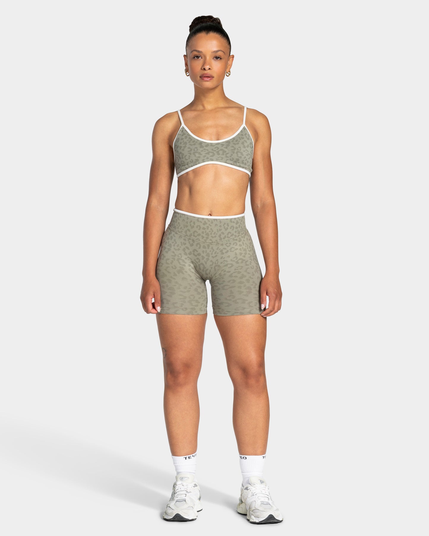 Shorts Sculpt Scrunch Contrastline “Stampa leopardo Cachi"
