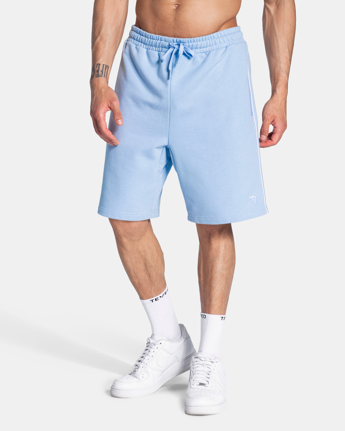 Contrastline Shorts ‘Baby Blue’