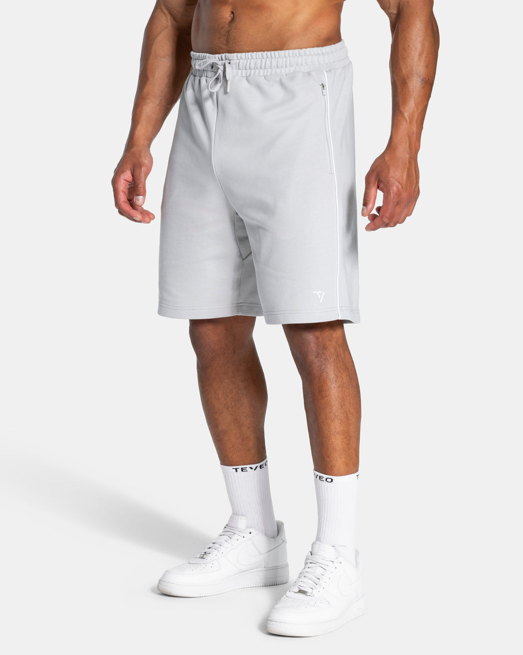 Contrastline Shorts ‘Moon’