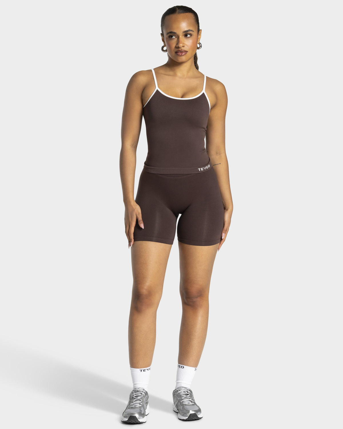 Contrastline Shorts ‘Espresso’