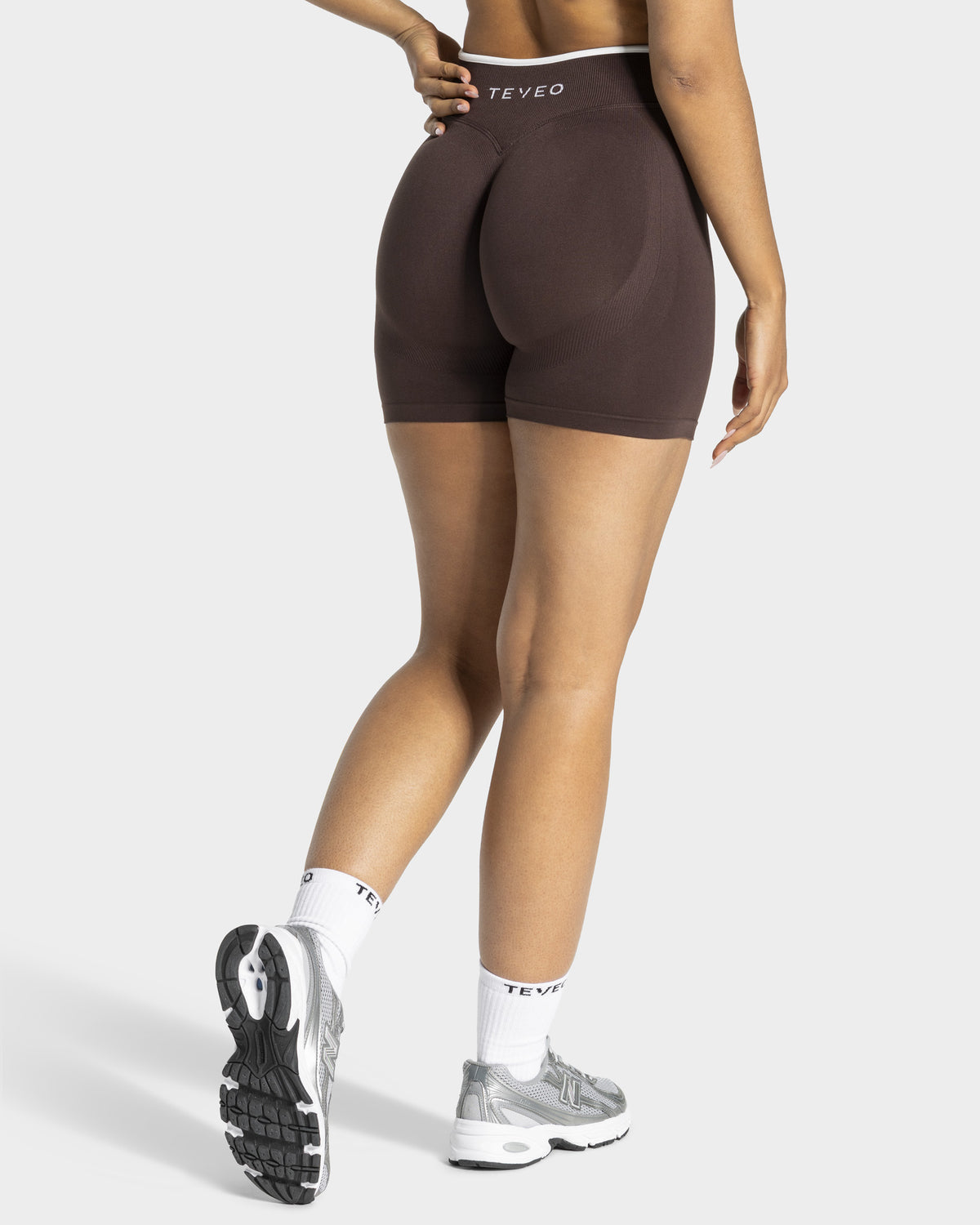 Contrastline Shorts ‘Espresso’