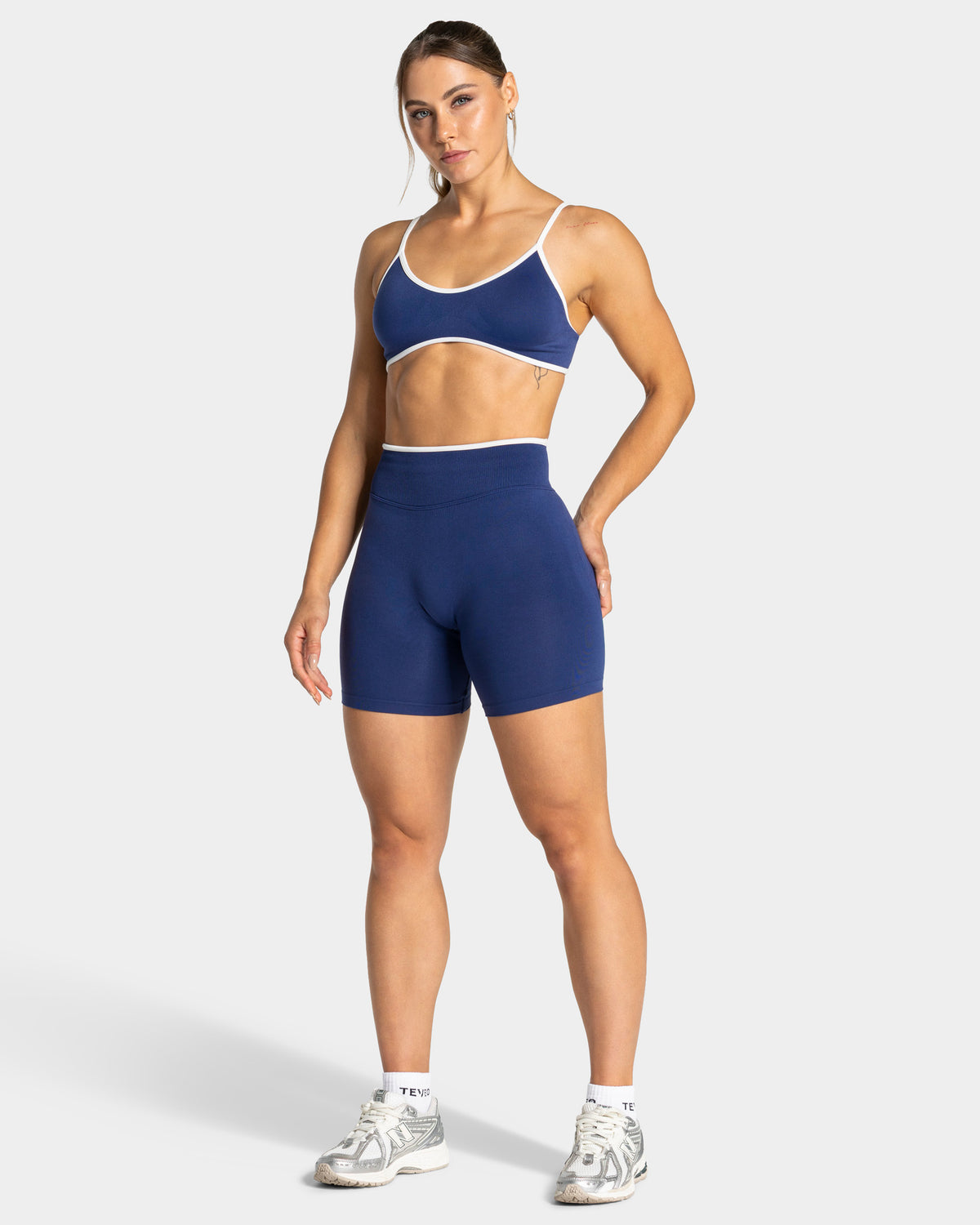 Contrastline Shorts ‘Indigo’