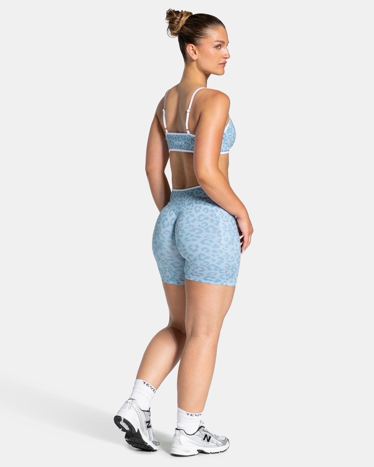 Shorts Contrastline “Stampa leopardo Baby Blu"