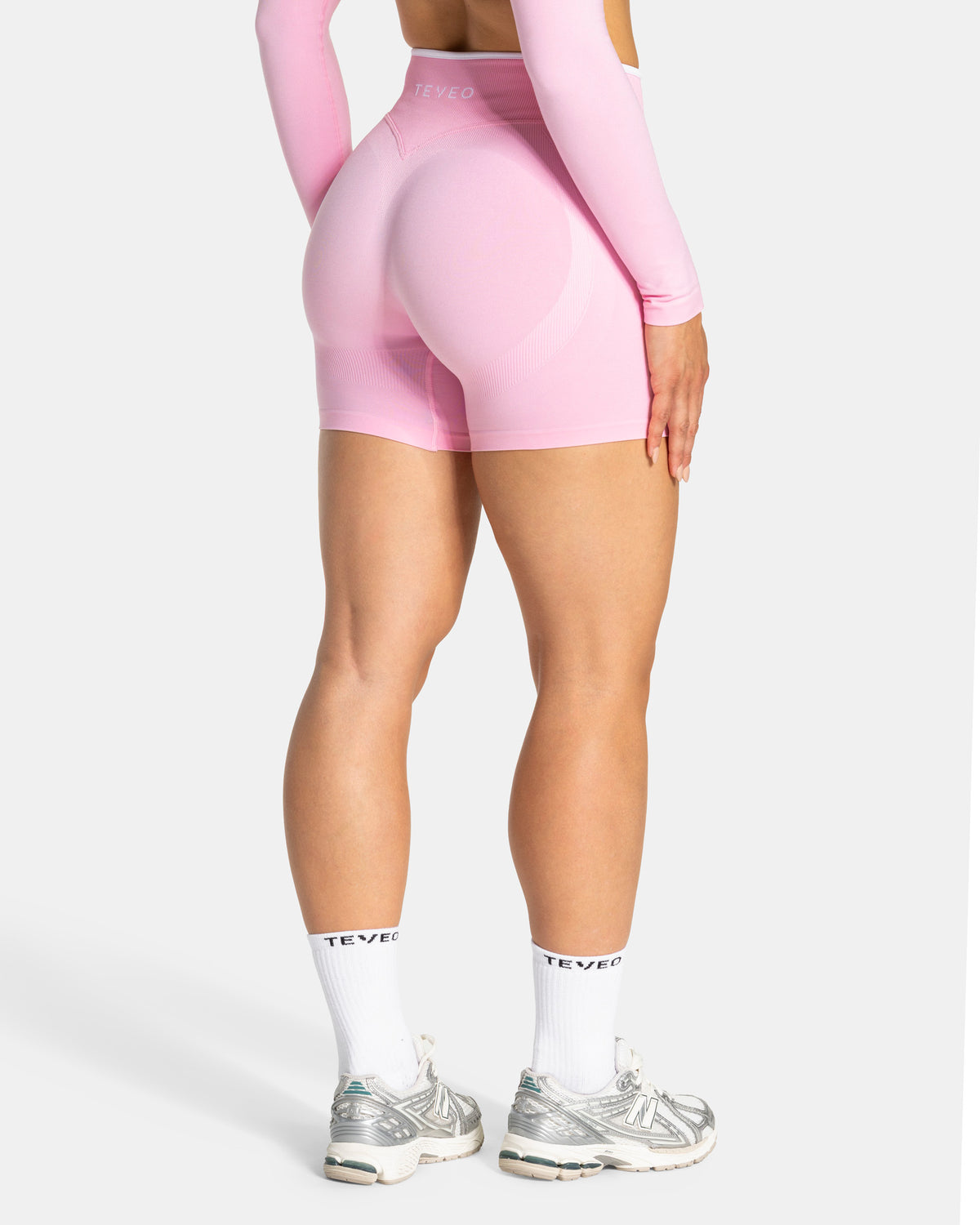 Contrastline Shorts ‘True Pink’