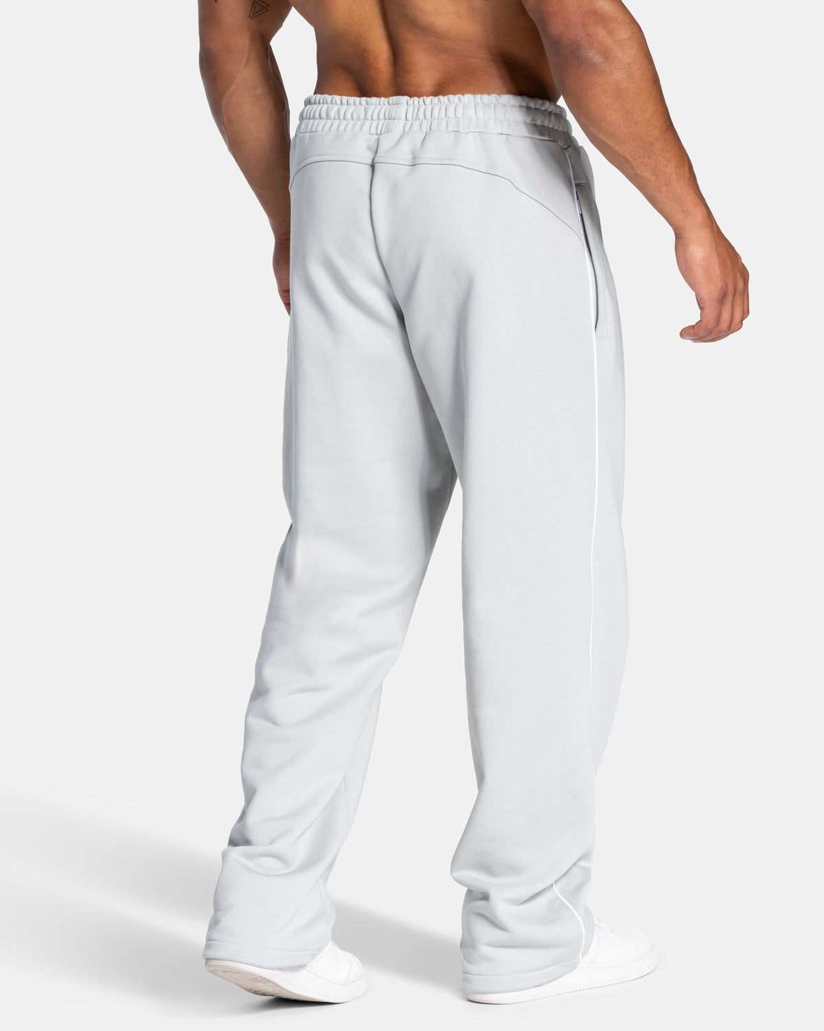 Contrastline Straight Leg Joggers ‘Moon’