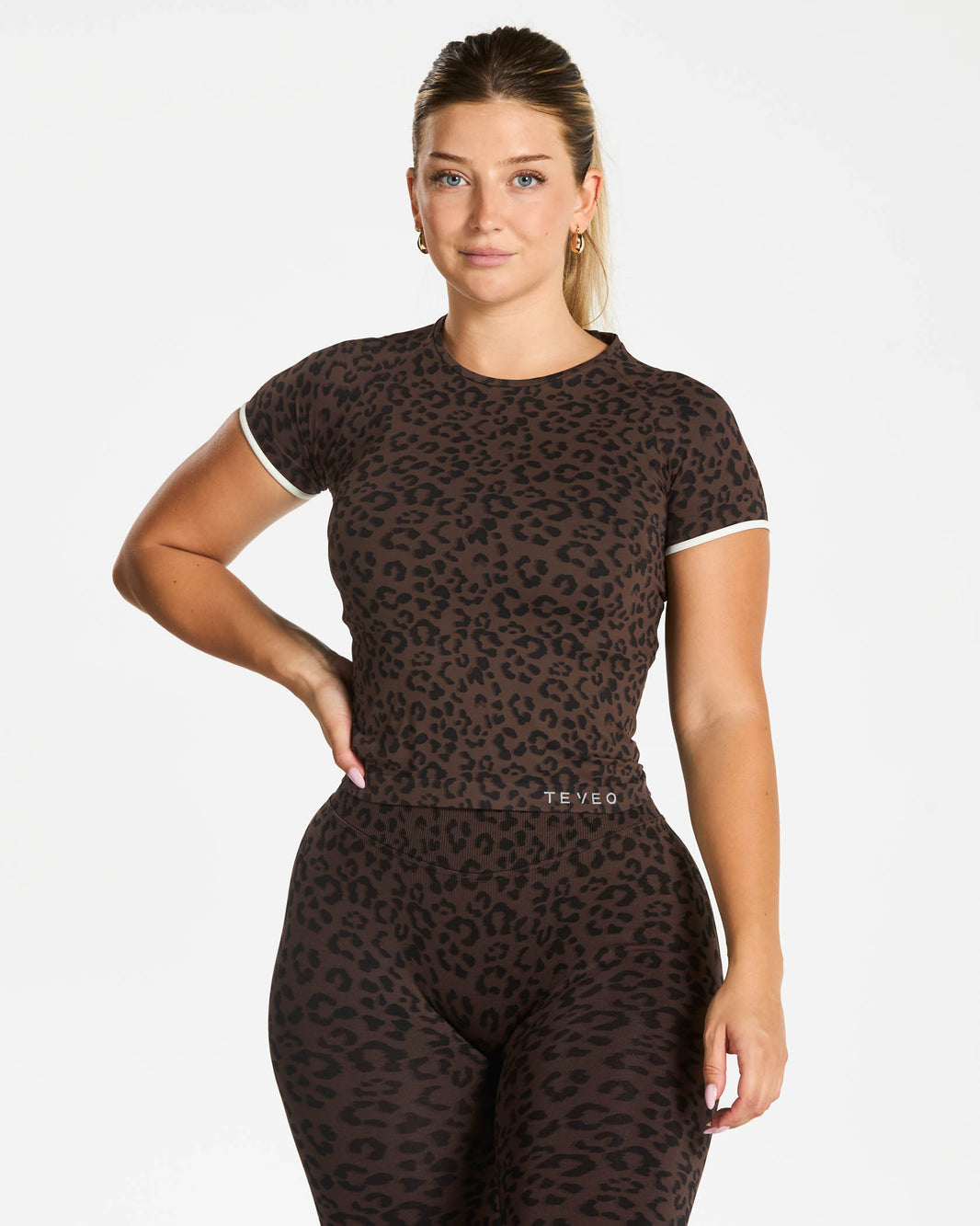 Contrastline T-Shirt ‘Espresso Leopard’