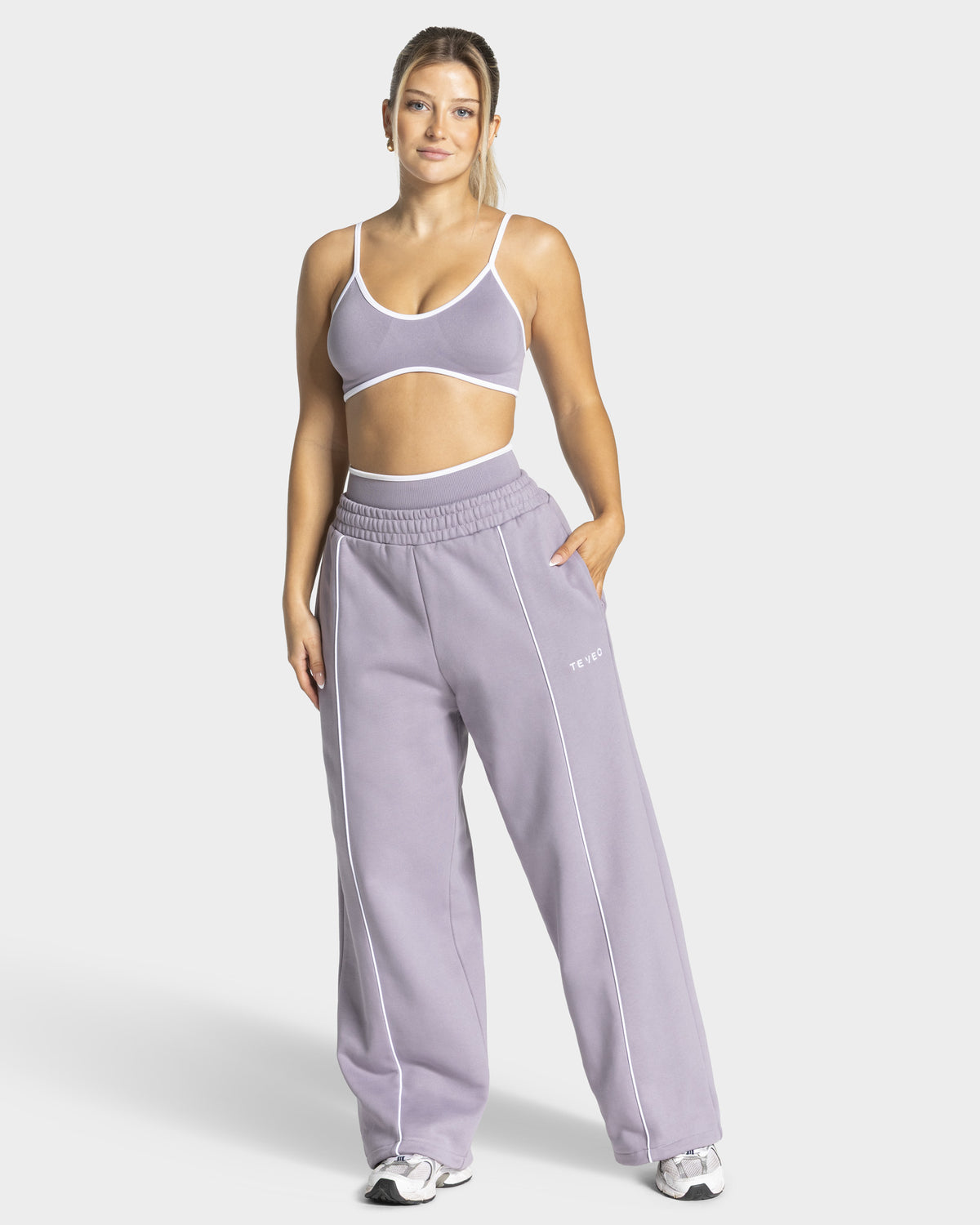 Contrastline Wide Leg Joggers ‘Lavender’