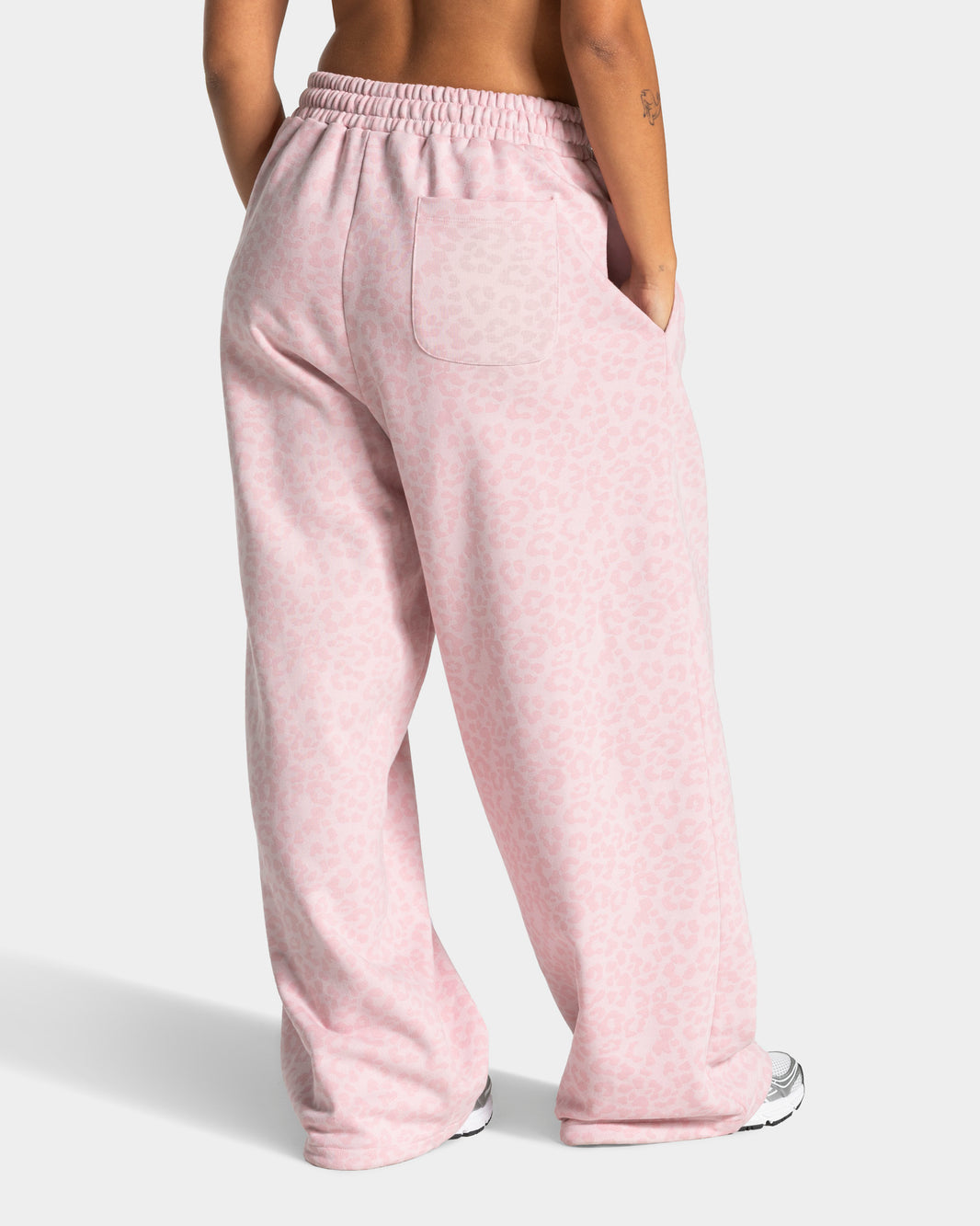 Contrastline Wide Leg Joggers ‘Light Pink Leopard’