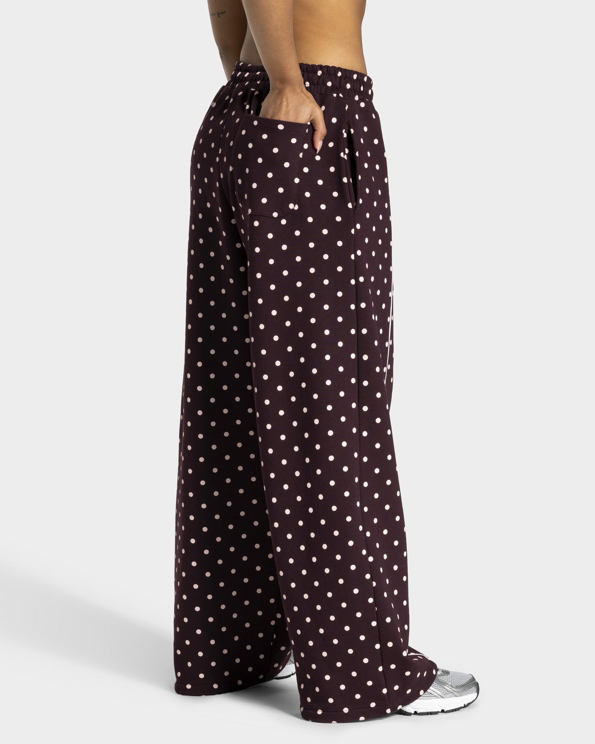 Contrastline Wide Leg Joggers ‘Merlot Polka Dot’