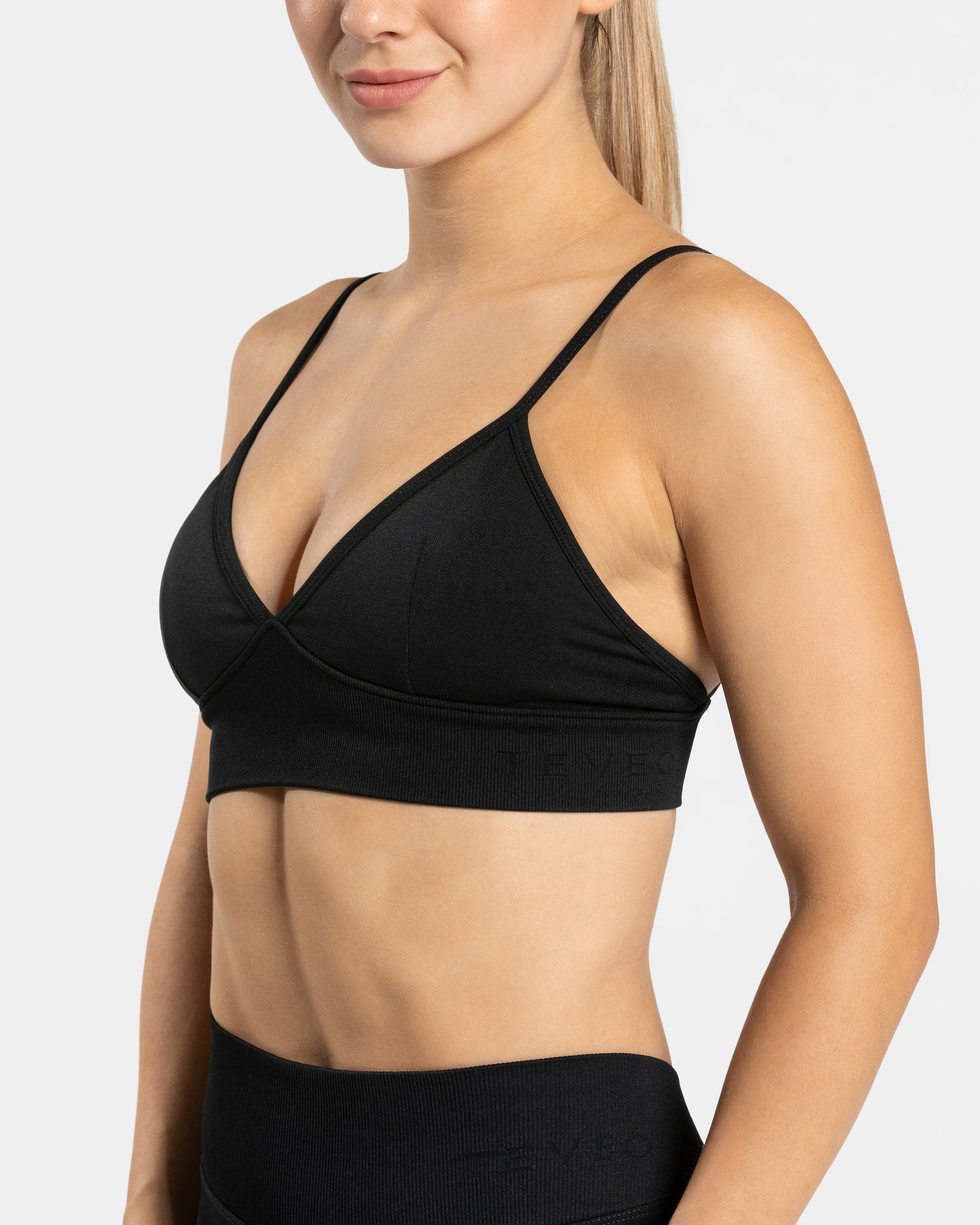 Essence Triangle Bra ‘Black’