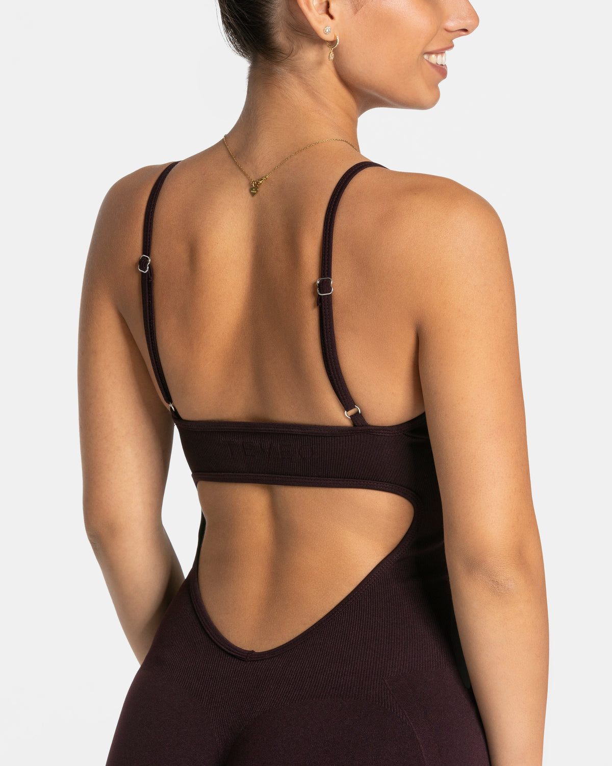 Kombinezon krótki Essence V-Back Covert Scrunch „Merlot”
