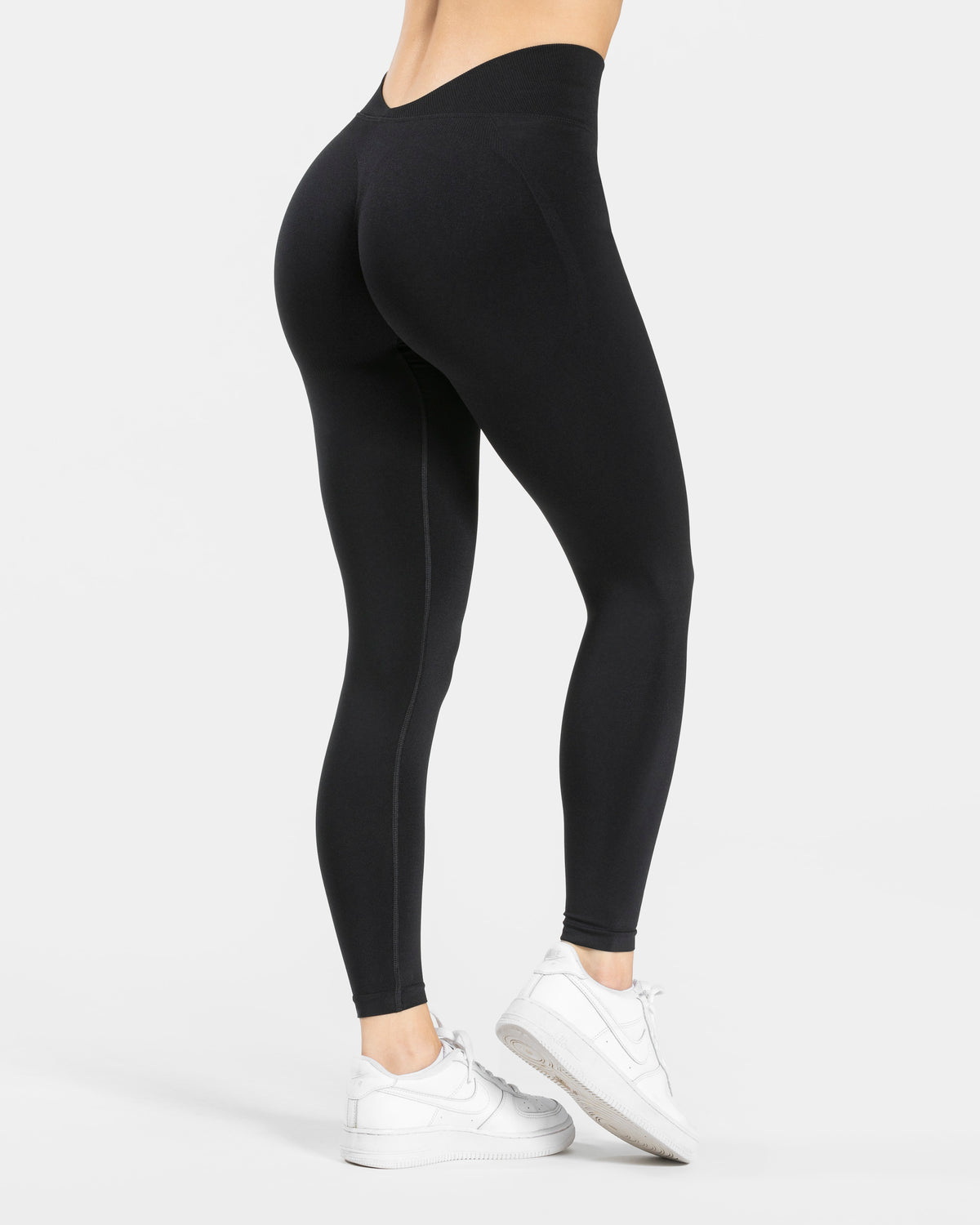 Essence V-Back Covert Scrunch Leggings ‘Black’