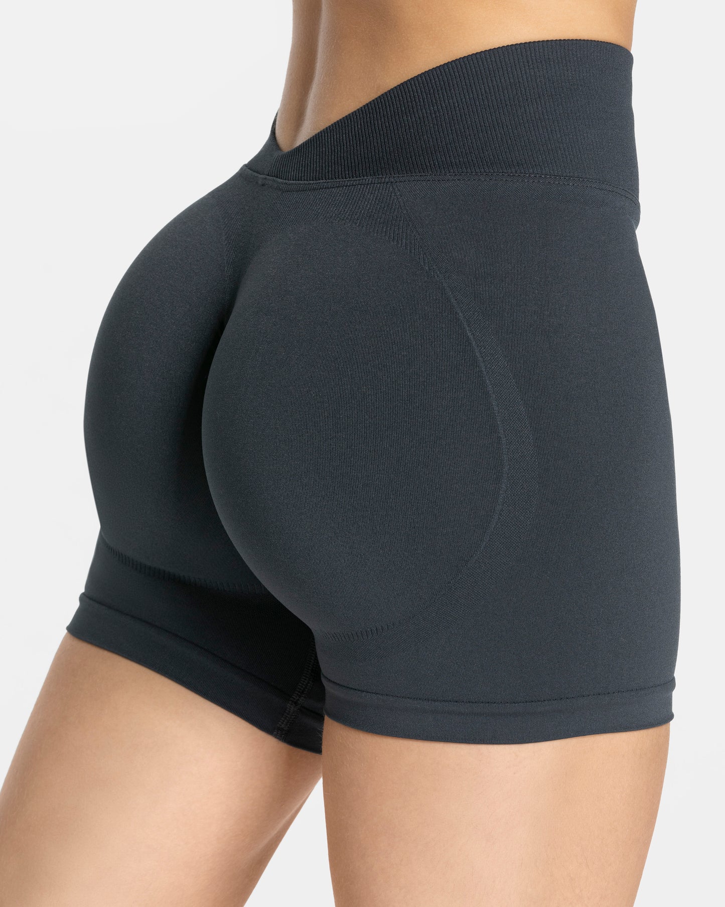 Essence V-Back Covert Scrunch Shorts ‘Ebony’