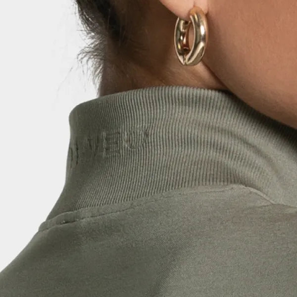 FEM_W_Shaping_Zip_Jacke3_Logo