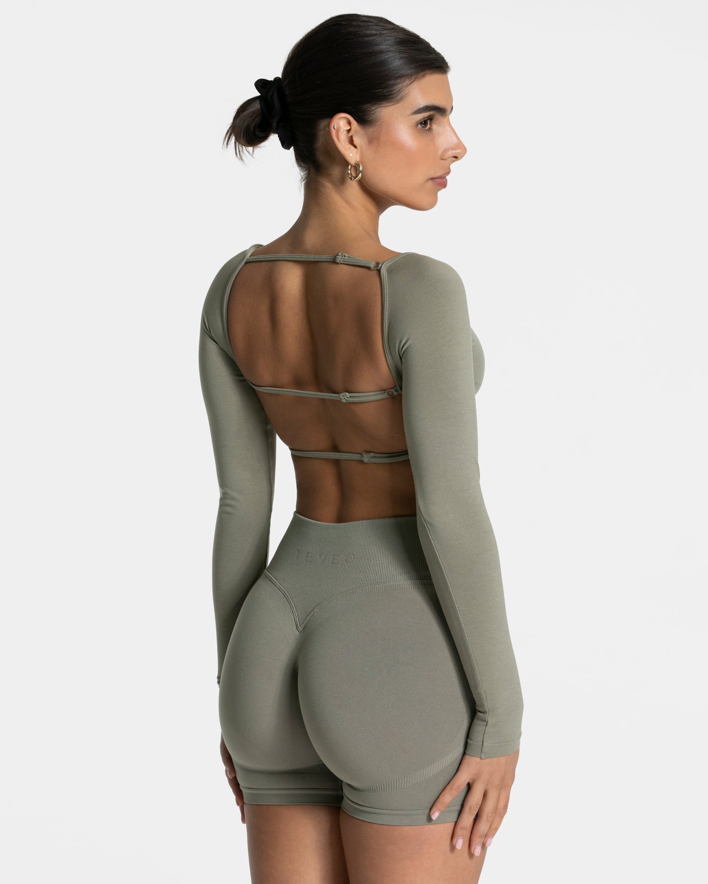 Koszulka z długim rękawem Femme Backless „Khaki”