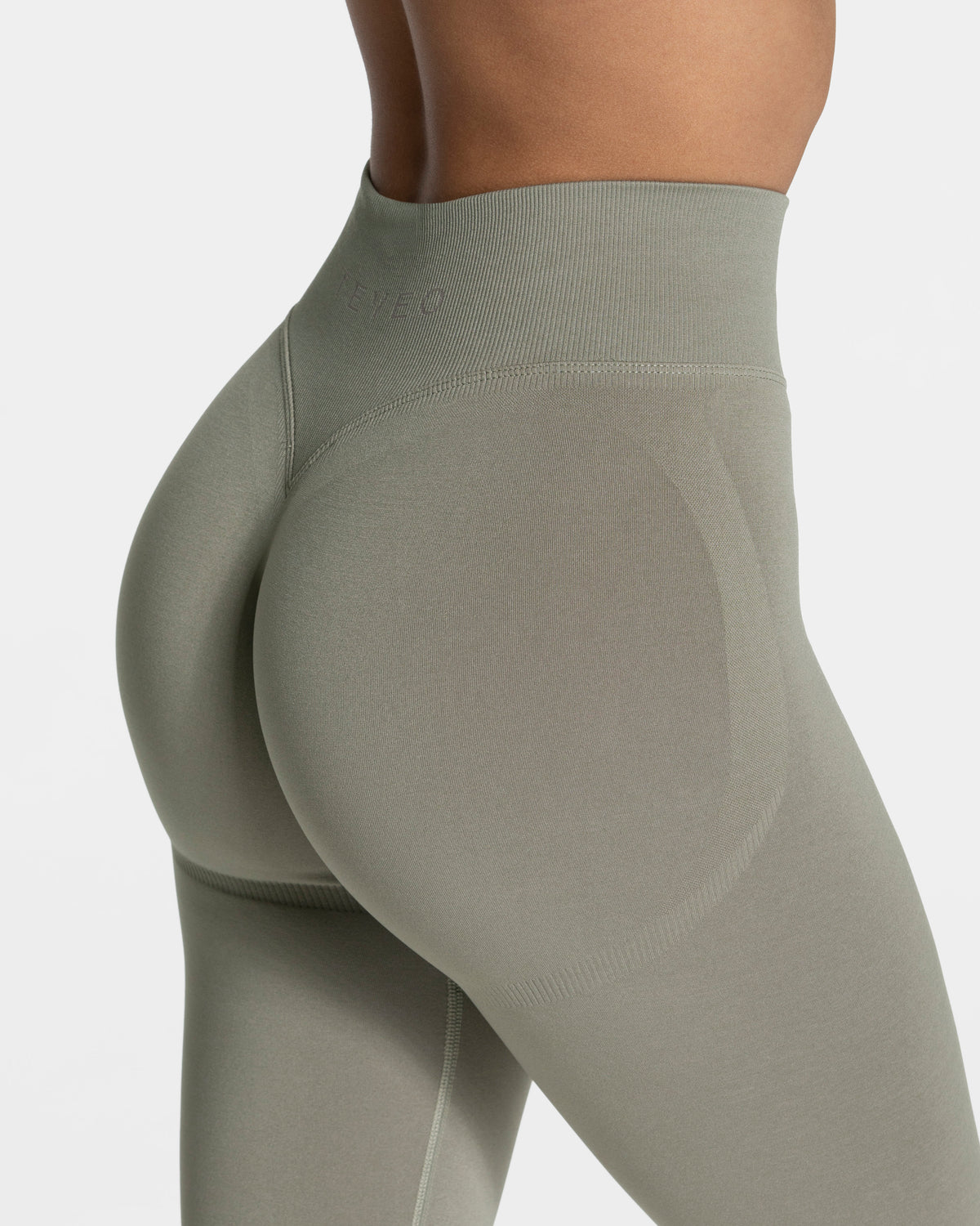 Femme Sculpt Scrunch Leggings ‘Khaki’