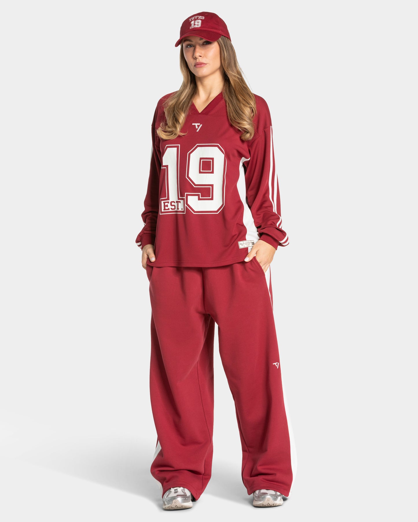 Football Cap ‘Cranberry’