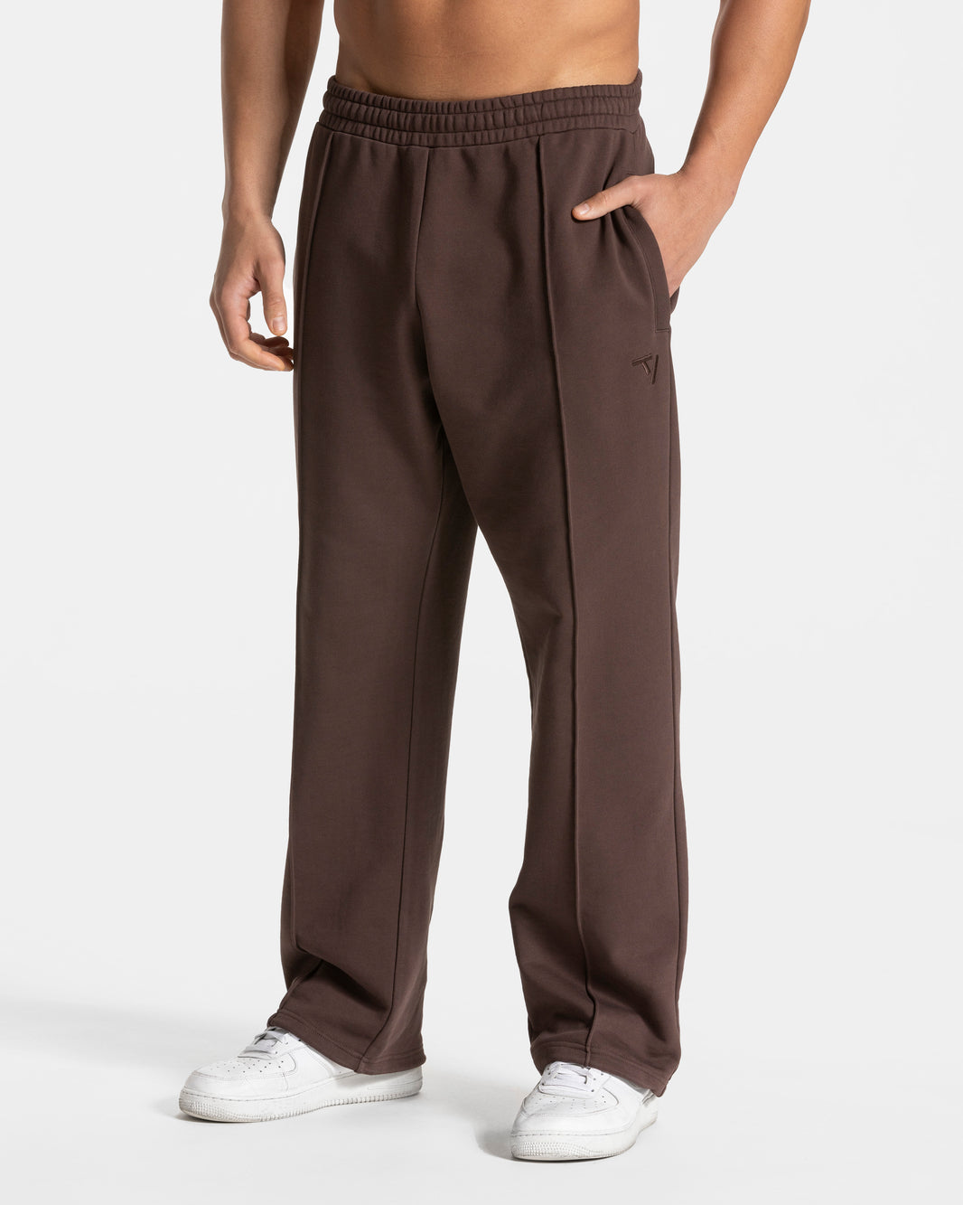 Contrastline Straight Leg Joggers ‘Espresso’