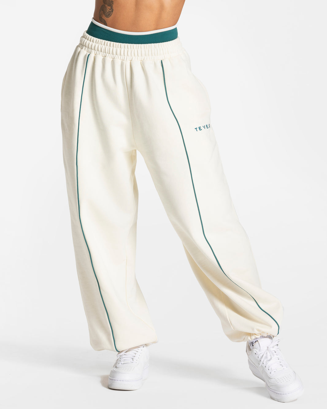 Contrastline Wide Leg Joggers ‘Off White’