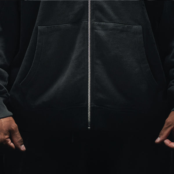 LAY_M_Hoodie3_Tasche