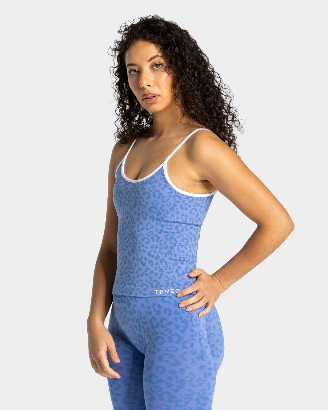 Top Cami Contrastline “Stampa leopardata Azure"